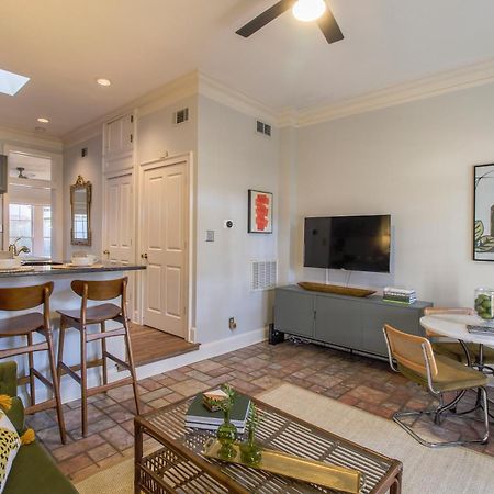 Appartamento Private Patio Retreat In Charming Downtown Savannah Esterno foto
